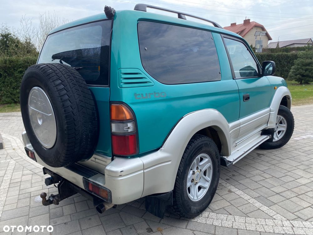 Toyota Land Cruiser - 7