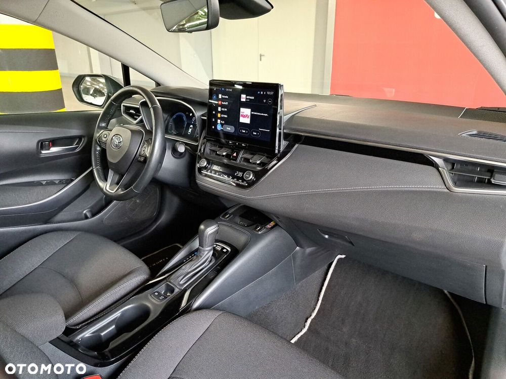 Toyota Corolla 1.8 Hybrid Comfort - 16
