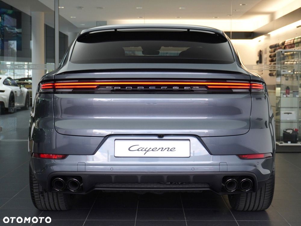 Porsche Cayenne Black Edition - 16