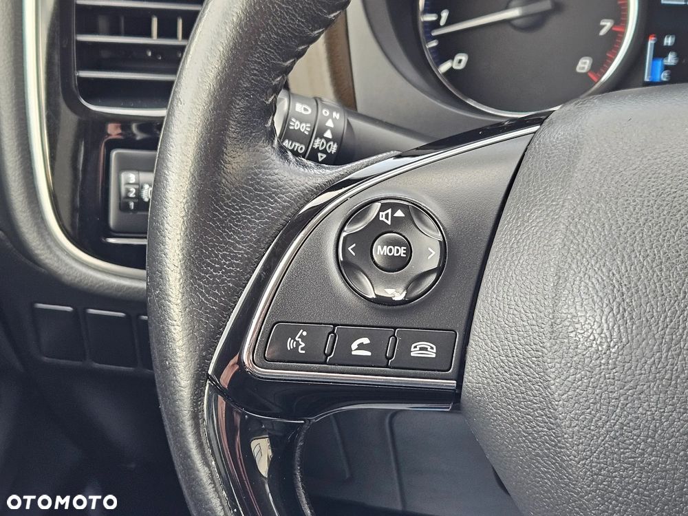 Mitsubishi Outlander 2.0 City Style 2WD - 27