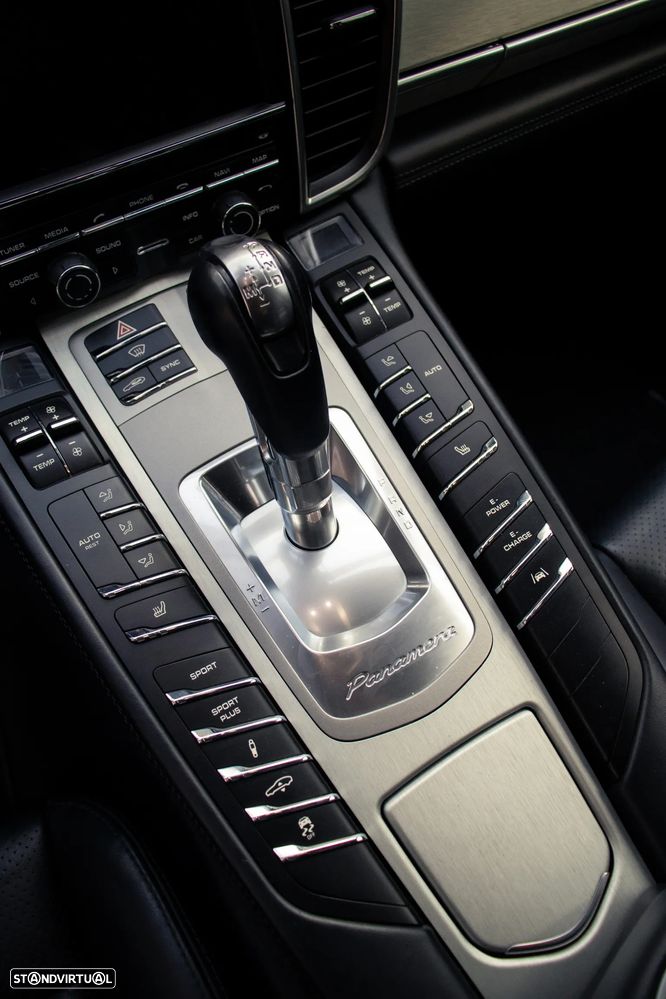 Porsche Panamera S E-Hybrid - 15