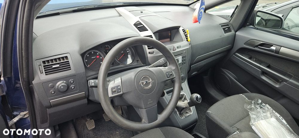 OPEL ZAFIRA B 1.9CDTI 05-08 LAMPA TYŁ LEWA PRAWA - 16