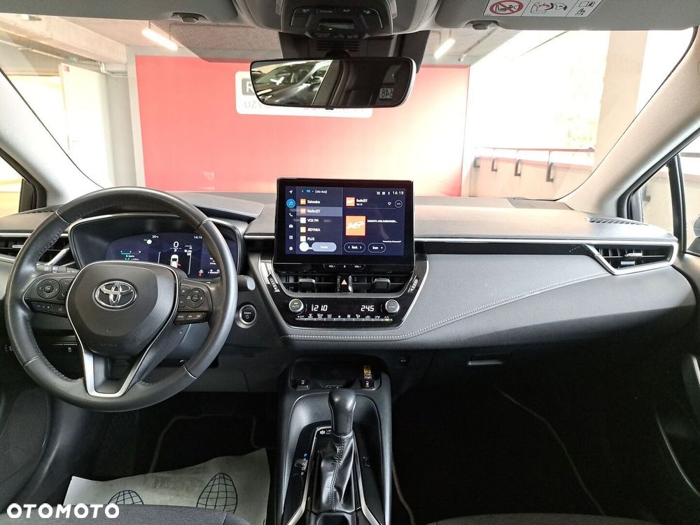 Toyota Corolla 1.8 Hybrid Comfort - 14