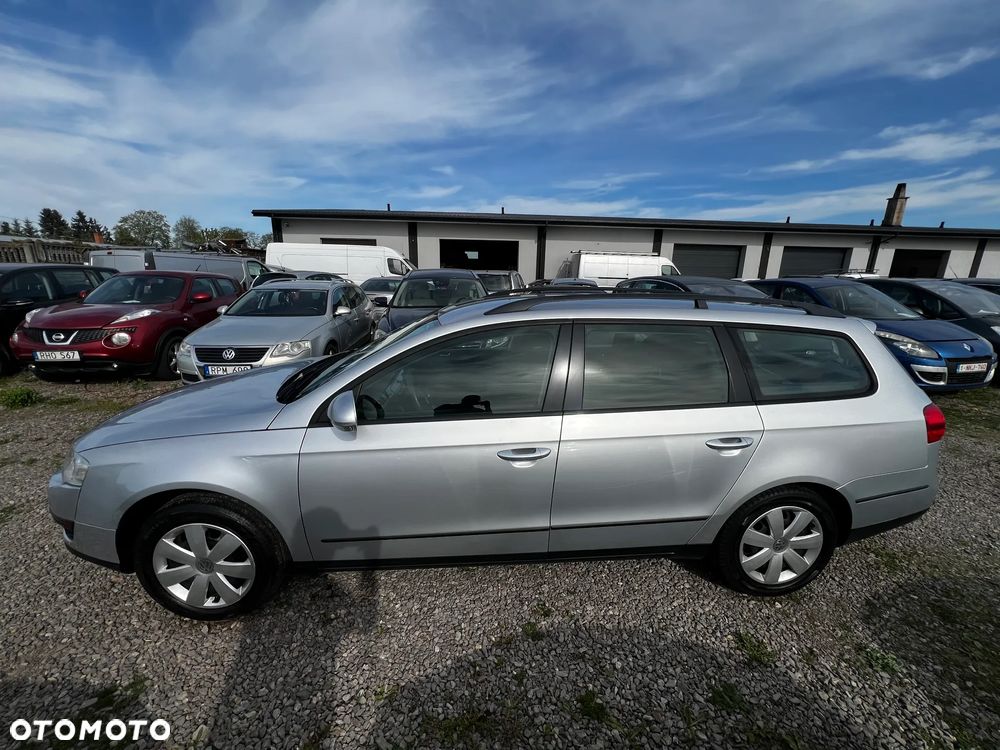 Volkswagen Passat 1.9 TDI DPF Comfortline - 12