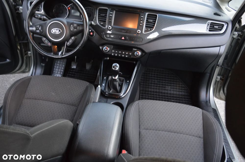 Kia Carens 1.7 CRDi L - 17