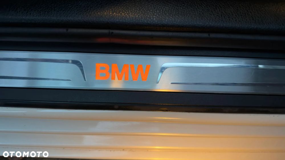 BMW Seria 5 520d xDrive Luxury Line - 39