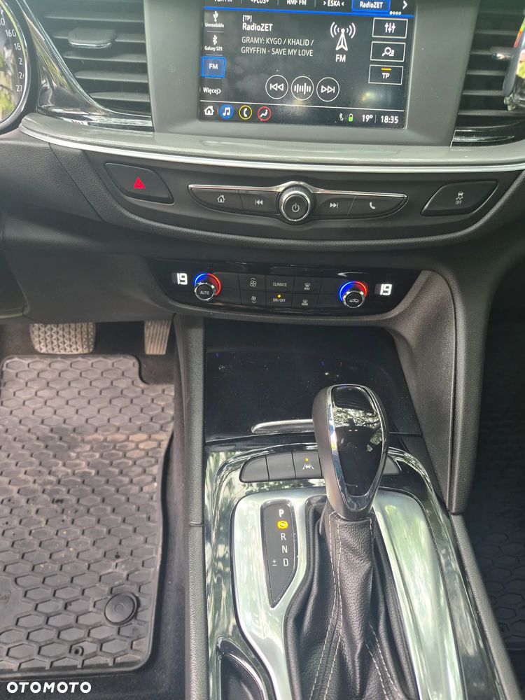 Opel Insignia 1.5 T GPF Enjoy S&S - 10