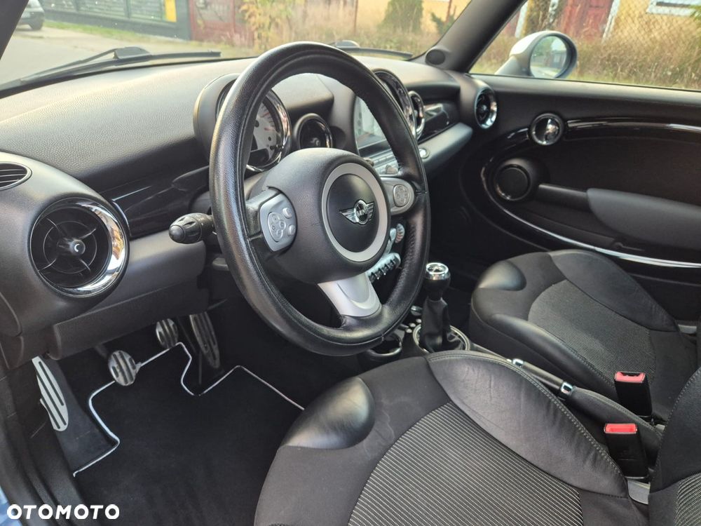 MINI Cooper S Standard - 8