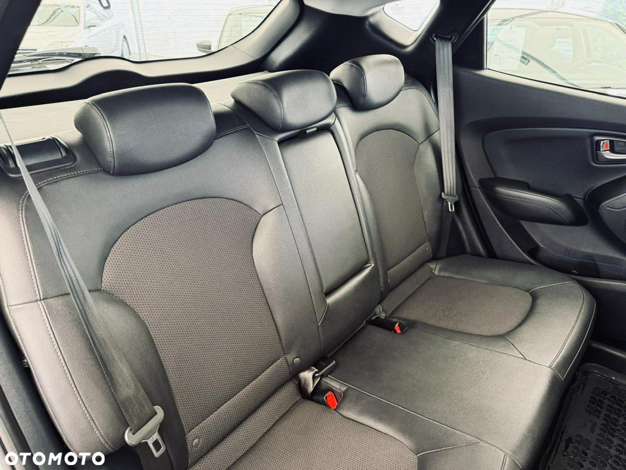 Toyota Corolla - 38