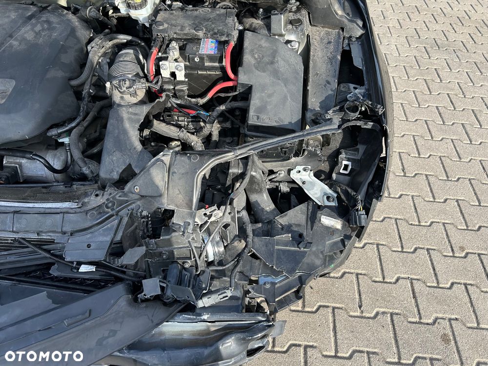 Volvo V40 - 27