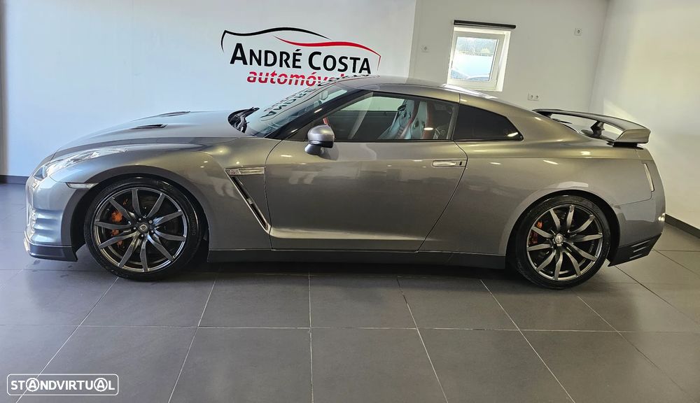 Nissan GT-R 3.8 V6 Black Edition - 14