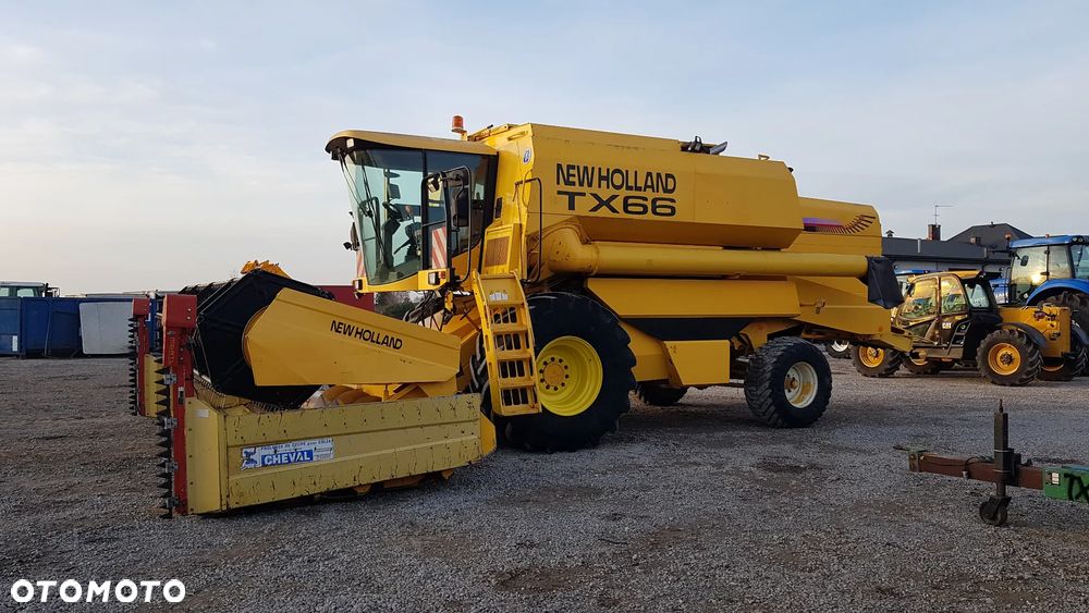 New Holland TX 66 2001R - 6