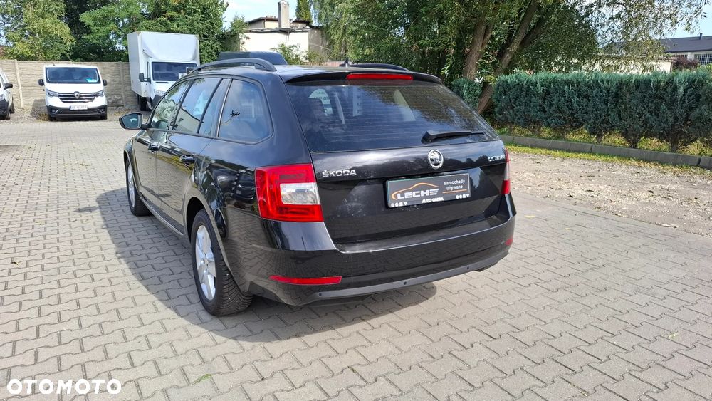 Skoda Octavia - 25