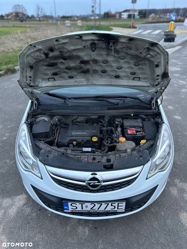 Opel Corsa 1.2 16V Enjoy - 12