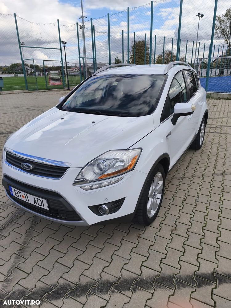 Ford Kuga 2.0 TDCi 4WD Powershift Titanium - 17
