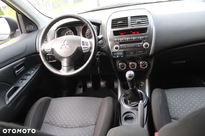 Mitsubishi ASX - 11