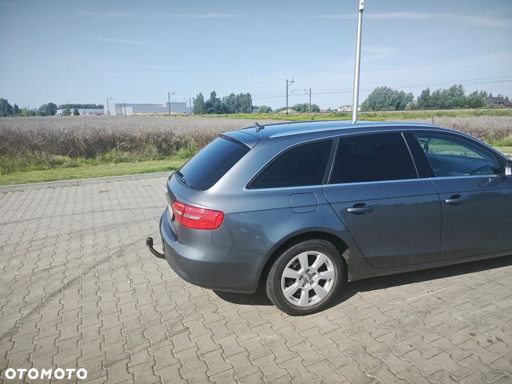 Audi A4 2.0 TDI Sport S tronic - 32