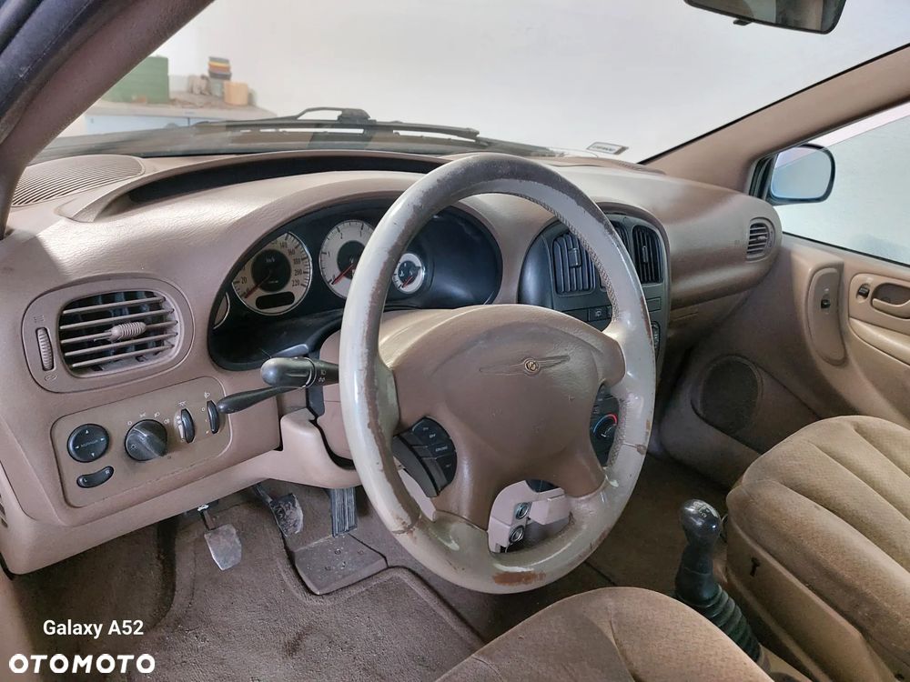 Zderzak CHRYSLER VOYAGER 2,5D 01R. maska,lampy,drzwi,klapa..... - 4