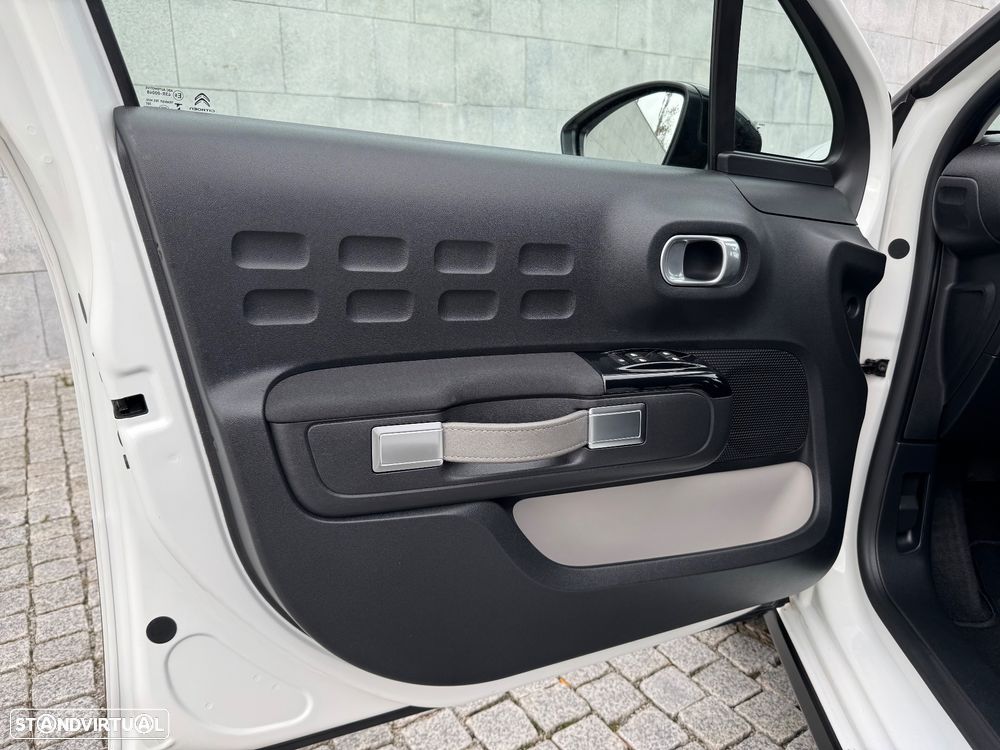 Citroën C3 1.2 PureTech Shine - 9