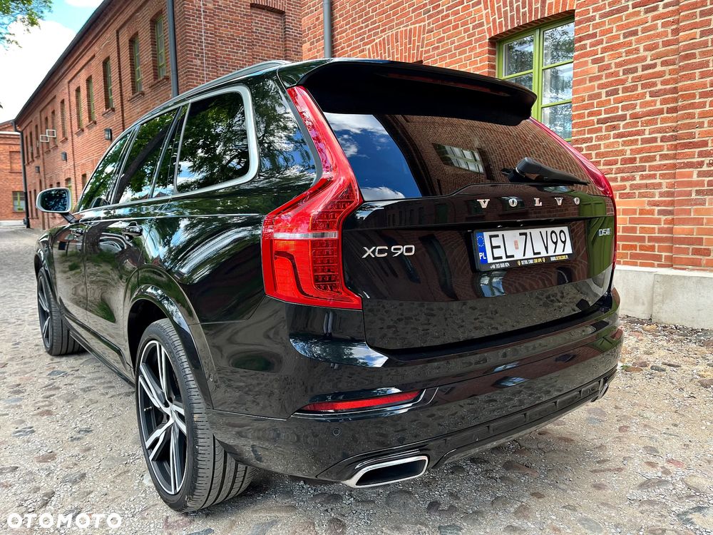 Volvo XC 90 D5 AWD Geartronic RDesign - 6