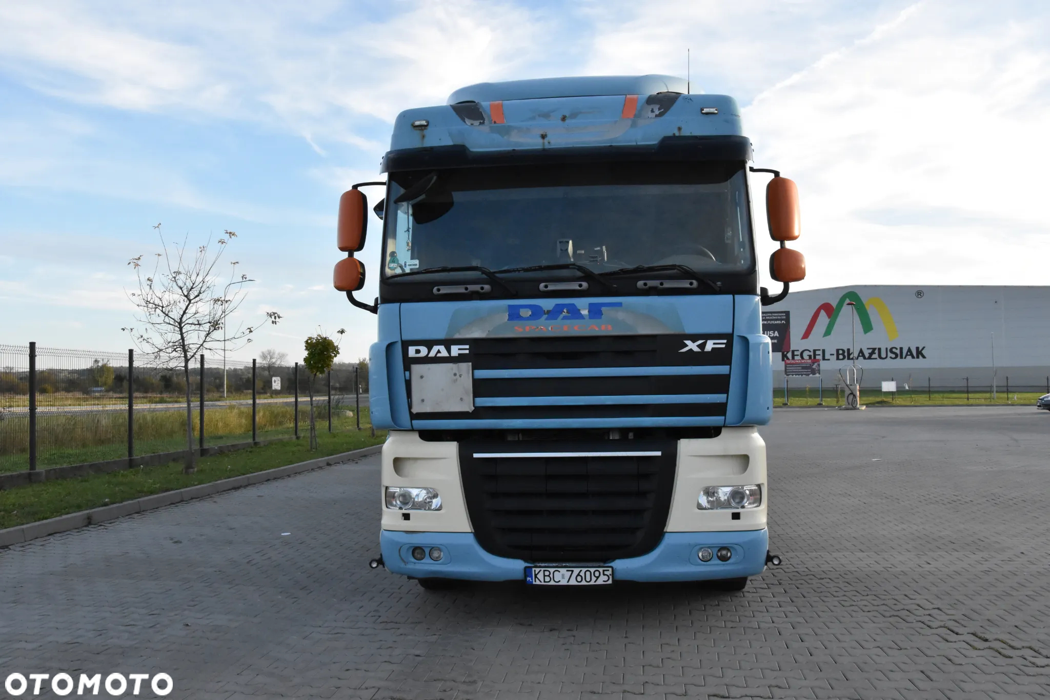 DAF XF 105.410 - 3