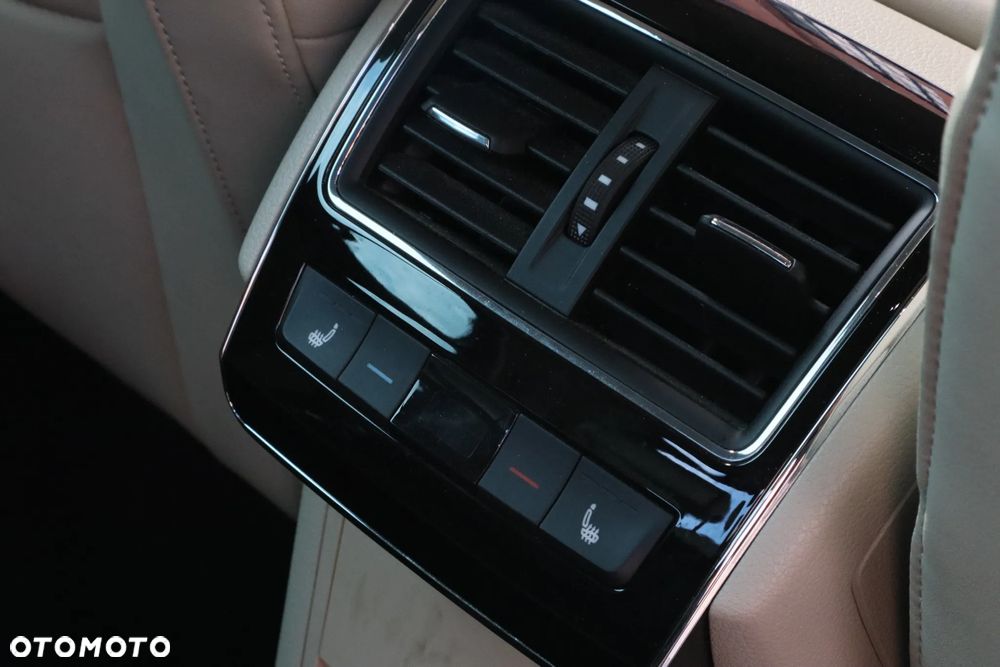 Skoda Superb 2.0 TSI L&K DSG - 18