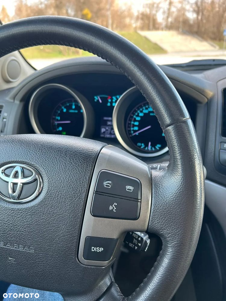 Toyota Land Cruiser LC 4.5 V8 D-4D Prestige Platinium 7os - 29
