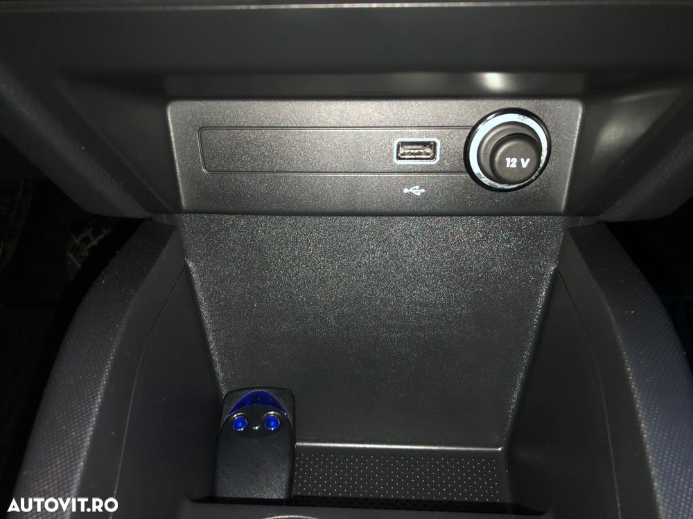 Skoda Fabia 1.0 TSI Ambition - 21