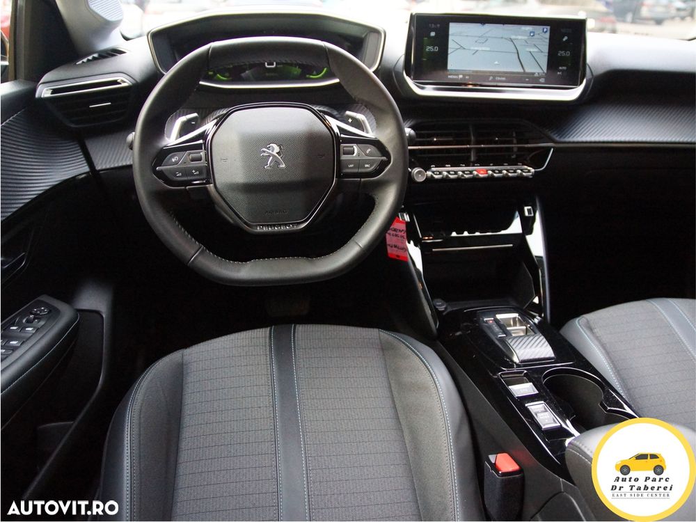 Peugeot 208 PureTech 100 EAT8 Allure Pack - 21