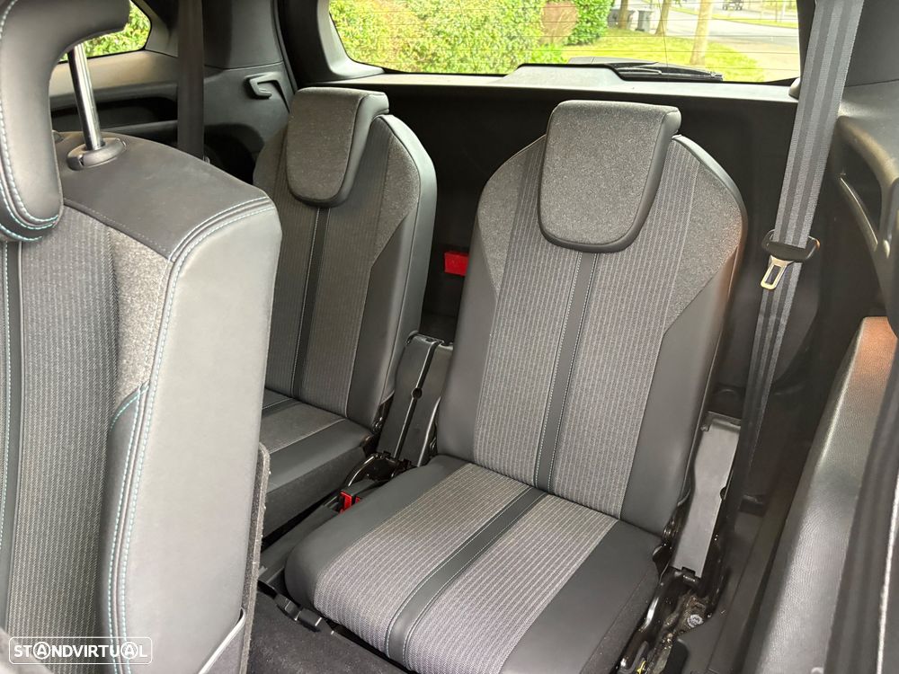 Peugeot 5008 1.5 BlueHDi Allure Pack EAT8 - 12