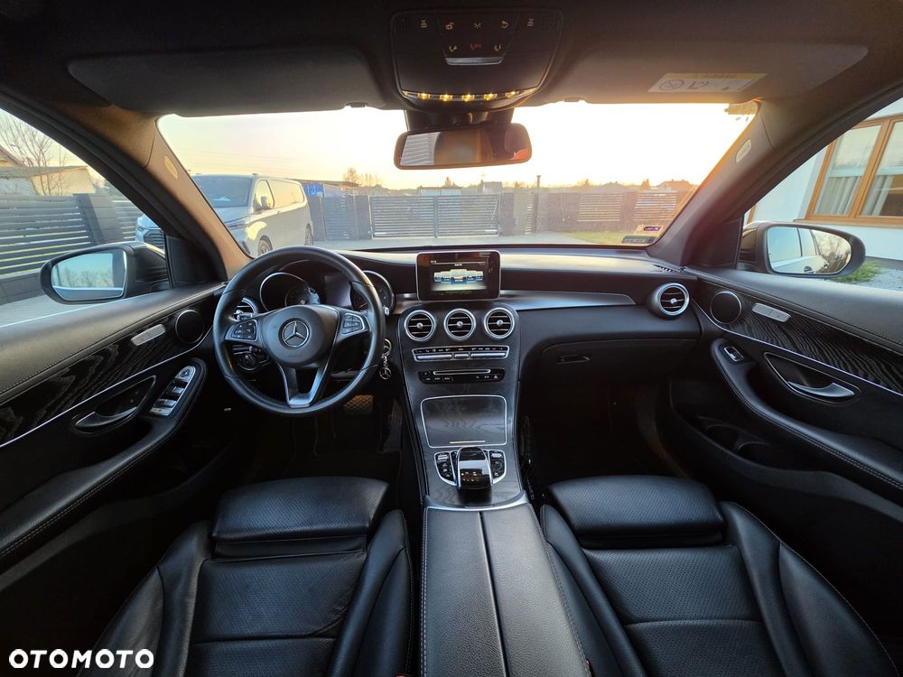 Mercedes-Benz GLC - 14