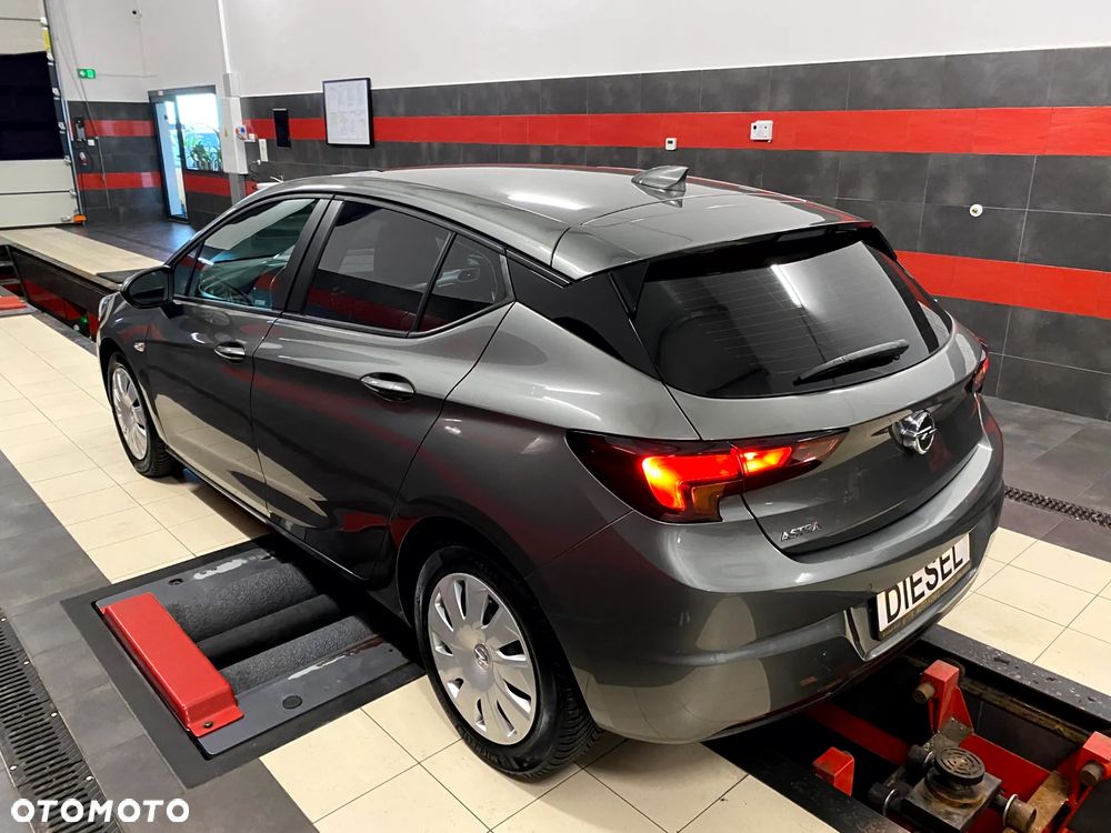 Opel Astra 1.6 D (CDTI) Start/Stop Innovation - 12