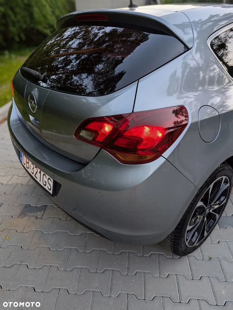 Opel Astra - 19