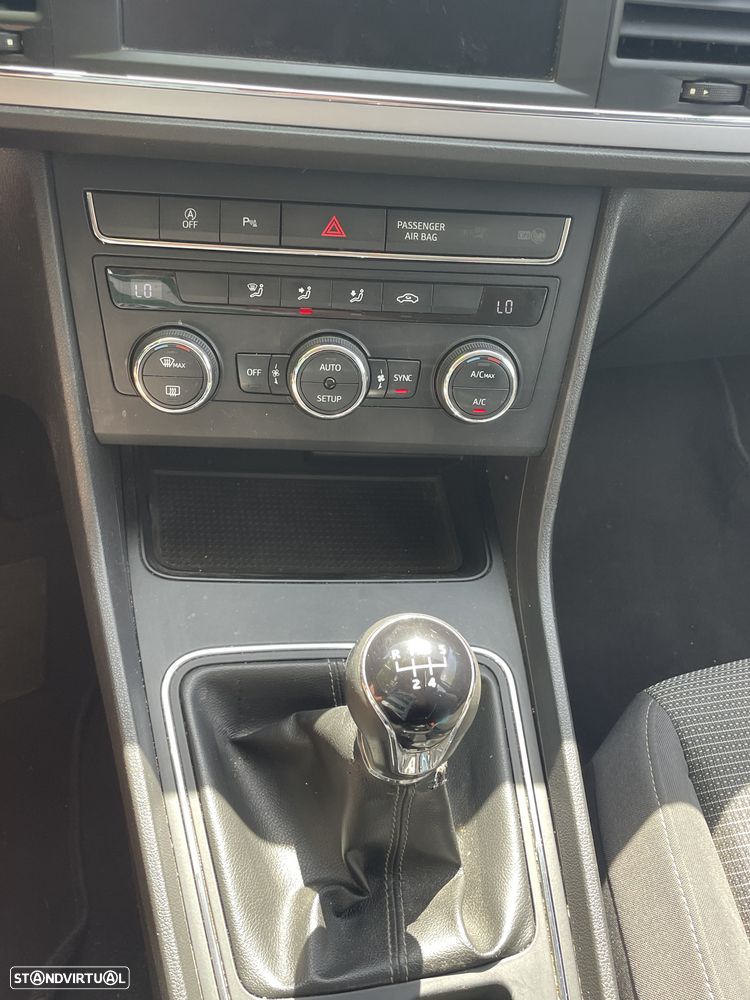 SEAT Leon ST 1.6 TDI FR S/S - 16