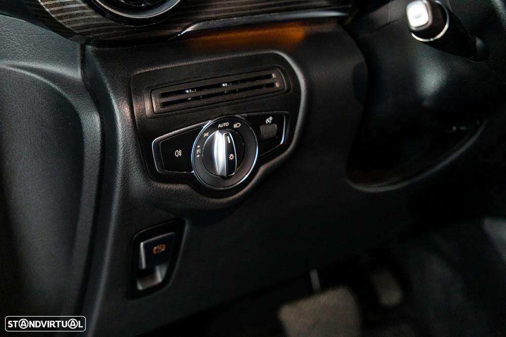 Mercedes-Benz V 250 d Longo Avantgarde - 39