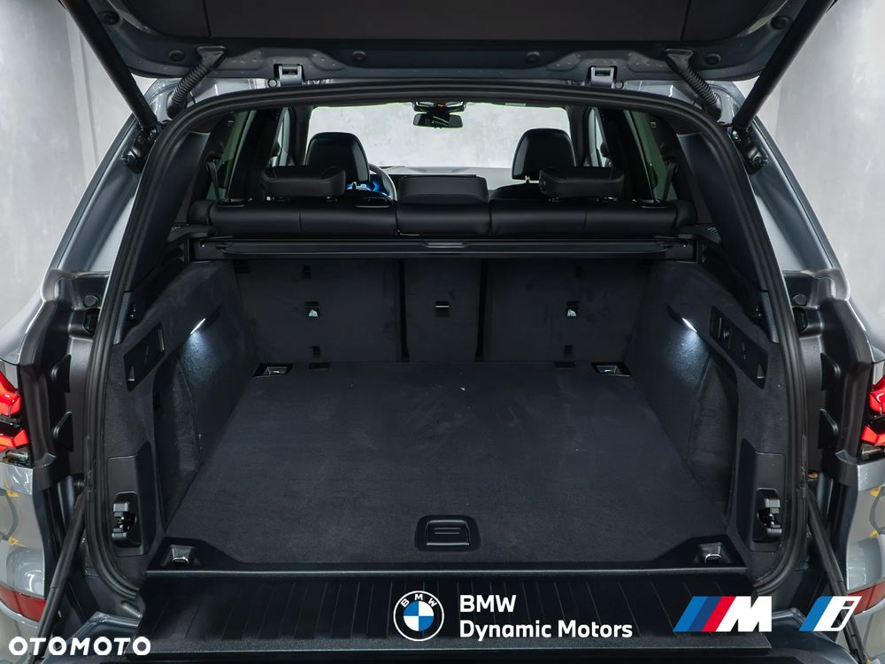 BMW X5 xDrive40i - 13