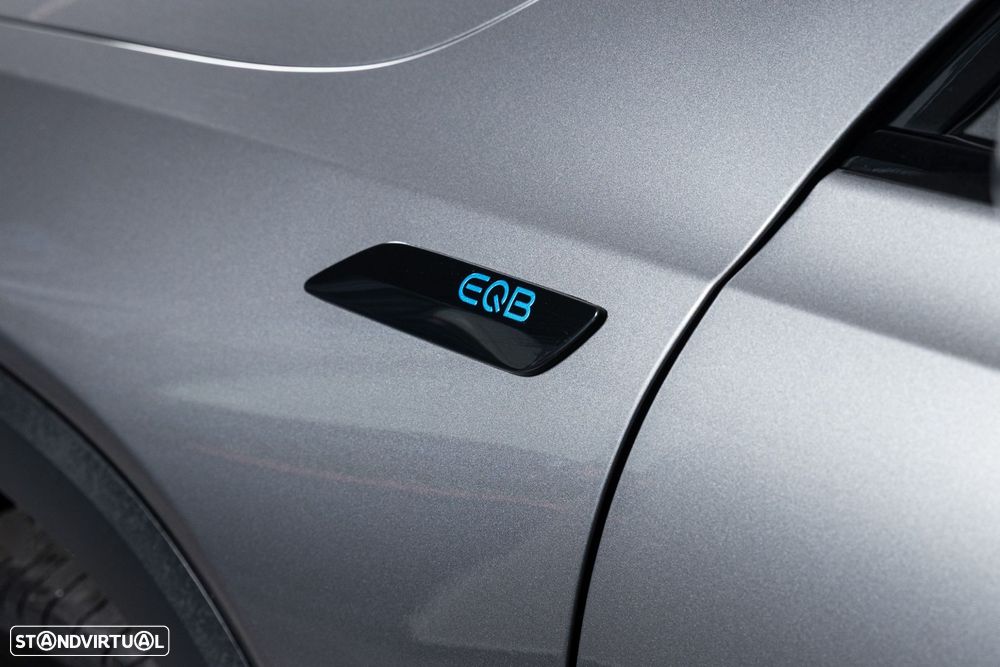 Mercedes-Benz EQB 350 4Matic AMG Line - 10