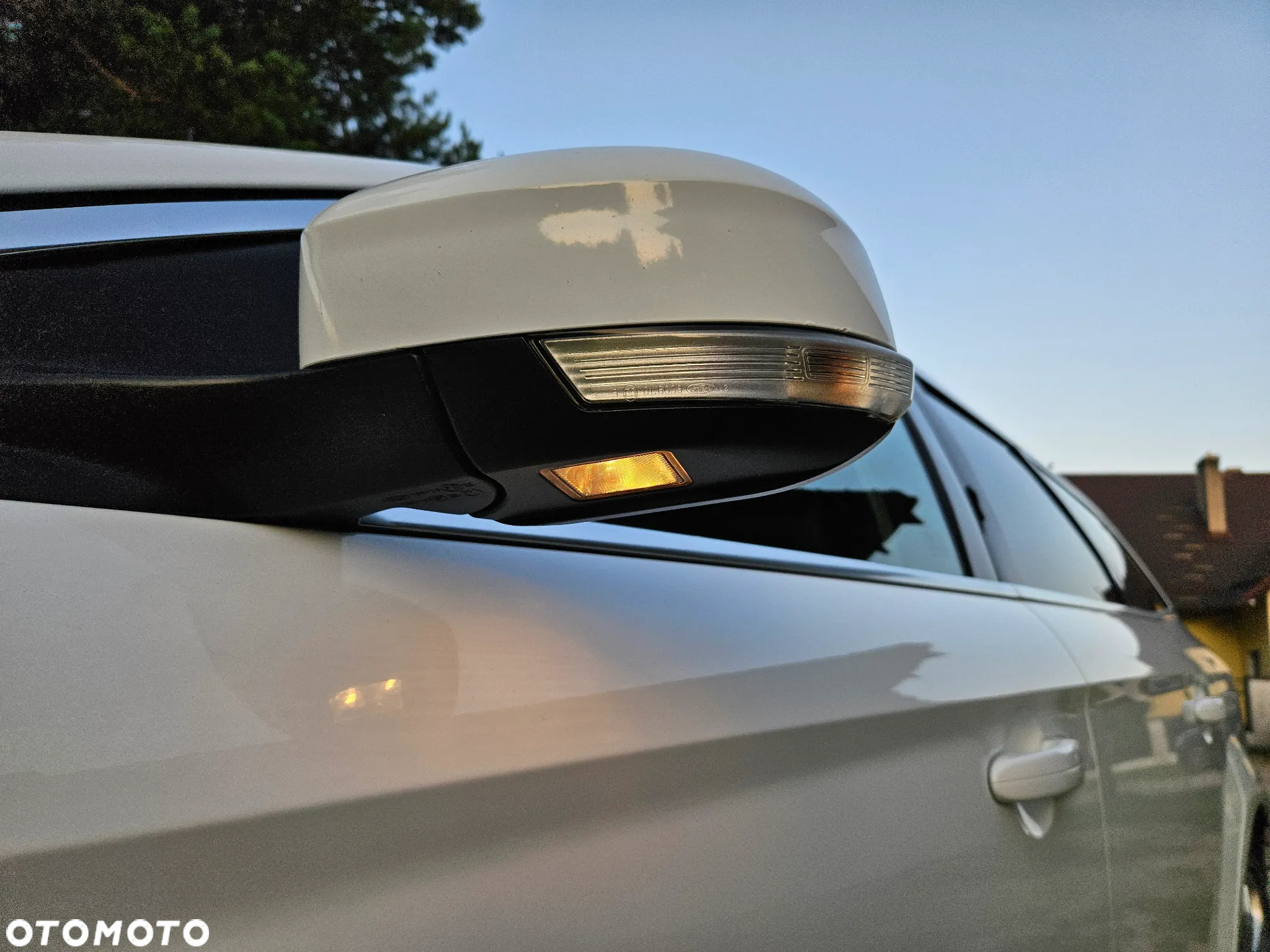 Ford Mondeo 2.0 TDCi Titanium - 19