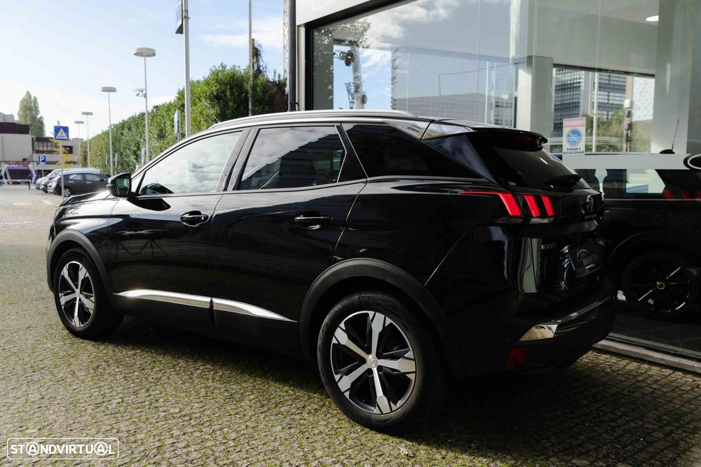 Peugeot 3008 1.2 PureTech Allure EAT8 - 17