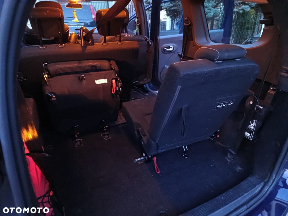 Dacia Lodgy - 12