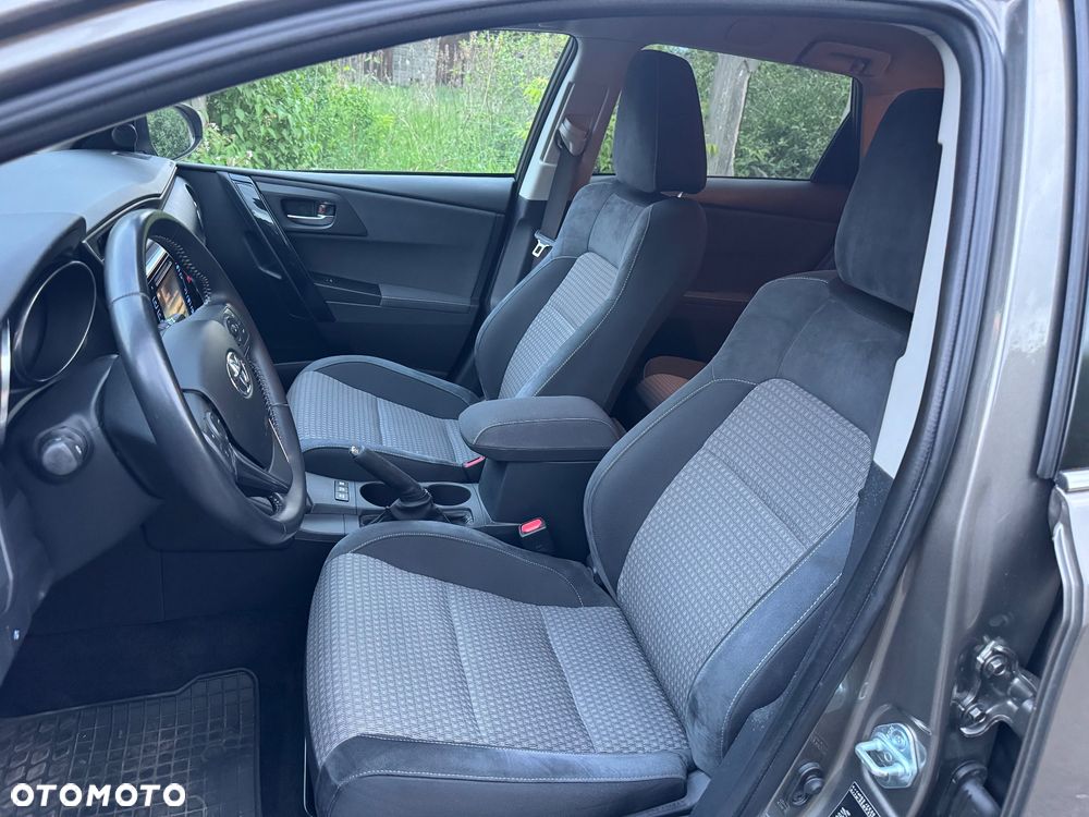 Toyota Auris - 26