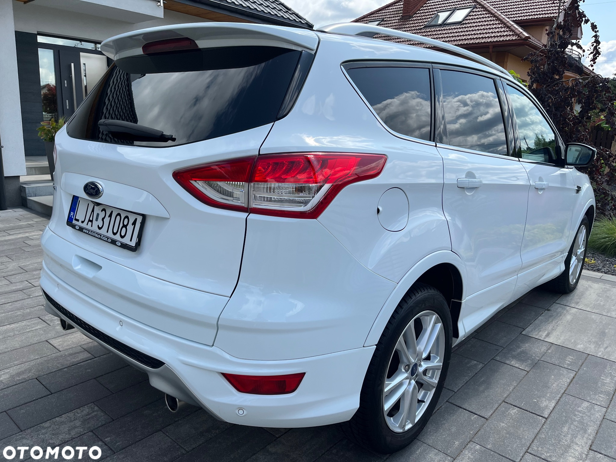 Ford Kuga 2.0 TDCi 4x4 Individual - 11
