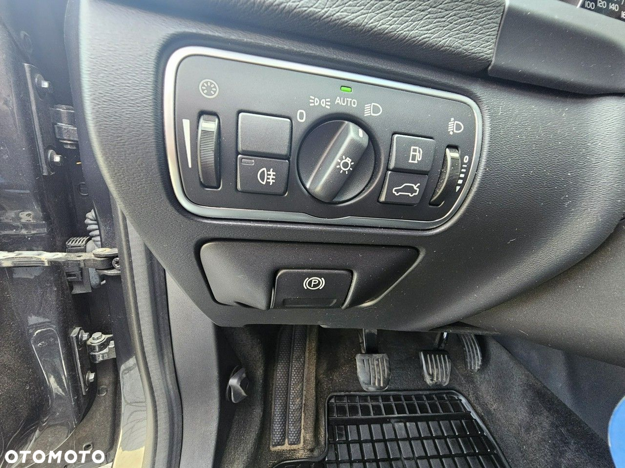 Volvo S60 D2 Drive-E Kinetic - 30