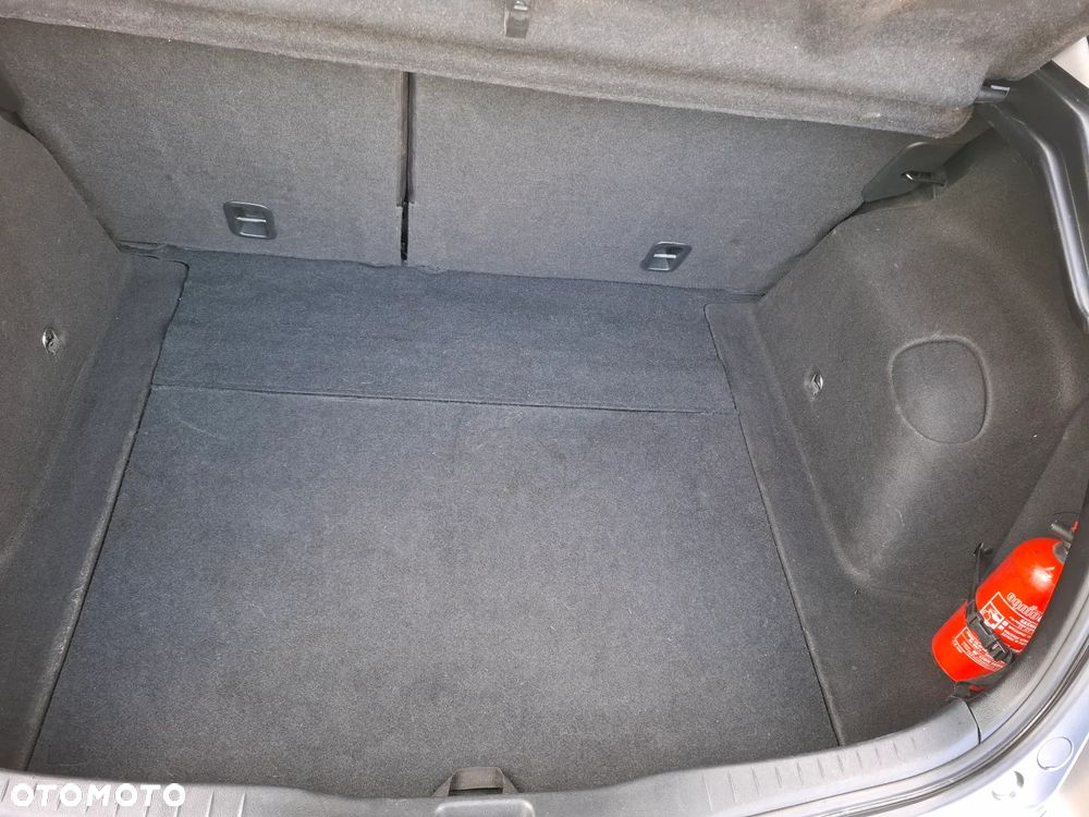 Honda Civic 1.4 Comfort - 34