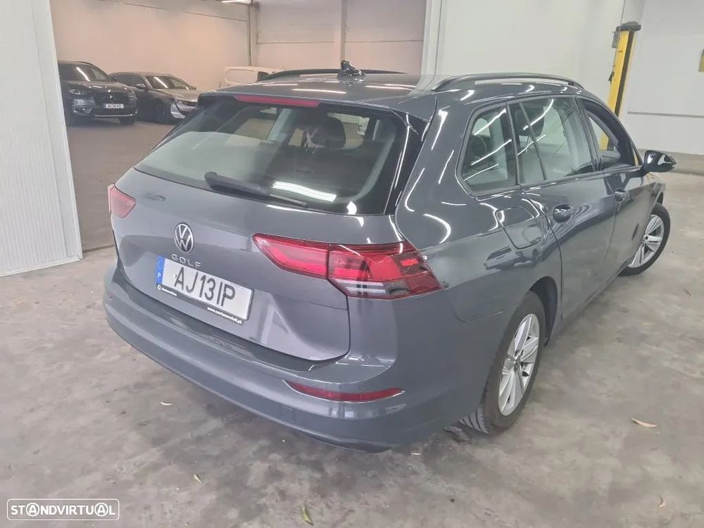 VW Golf Variant 2.0 TDi Life - 3