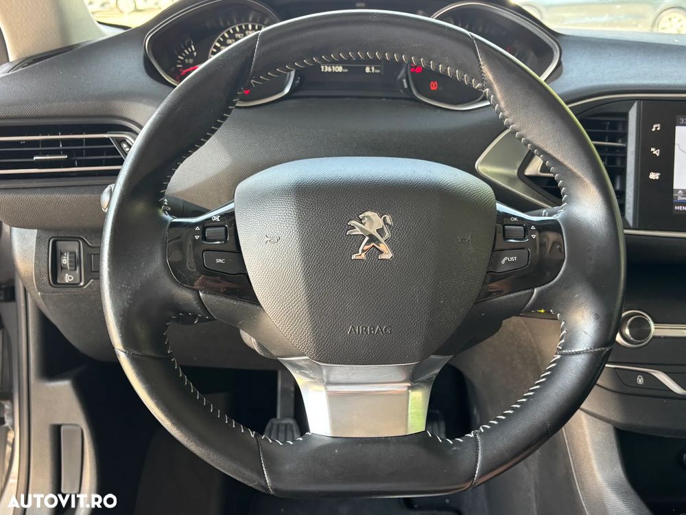 Peugeot 308 - 19
