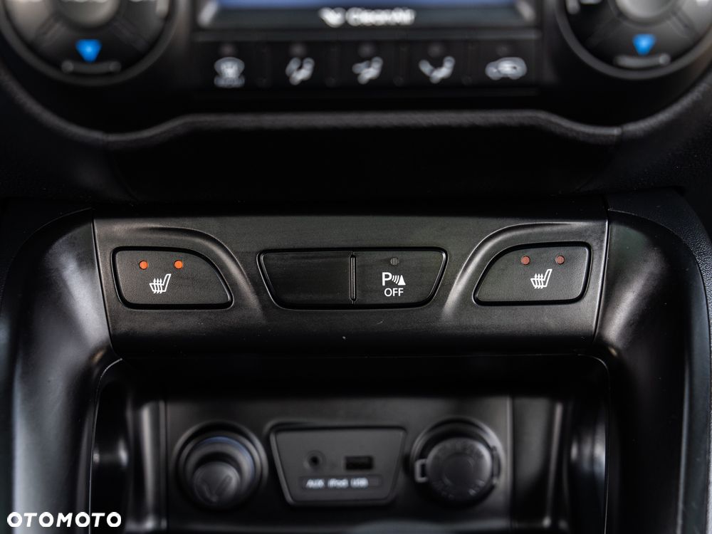 Hyundai ix35 1.7 CRDi 2WD blue Comfort - 29