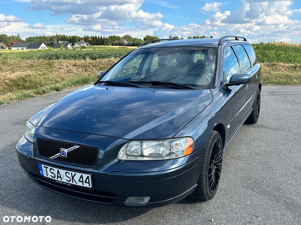 Volvo V70 2.4 Momentum - 2