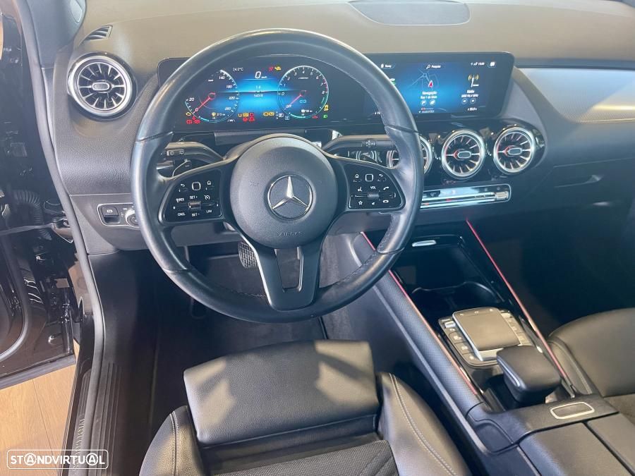 Mercedes-Benz GLA 250 e 8G-DCT Style - 11
