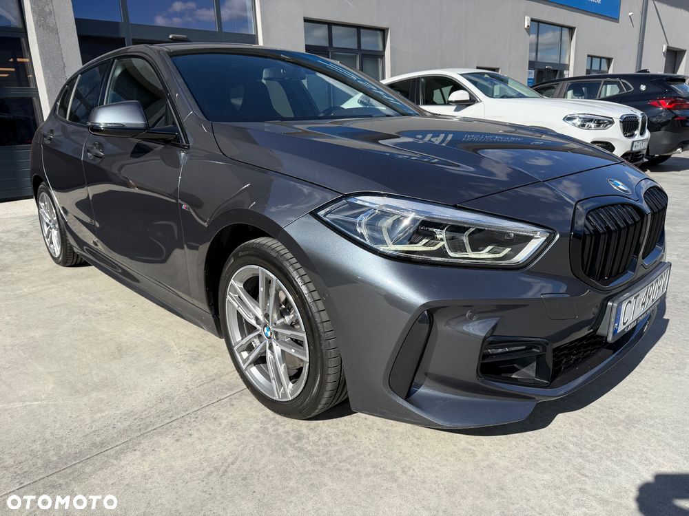 BMW Seria 1 118i M Sport - 11